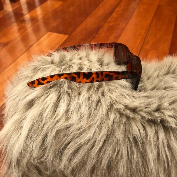 “The station” sunglasses - Picture 3 of 6